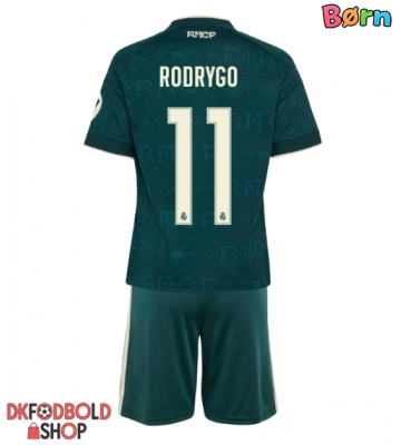 Real Madrid Rodrygo Goes #11 Udebanesæt Børn 2026-27 Kort ærmer (+ korte bukser)